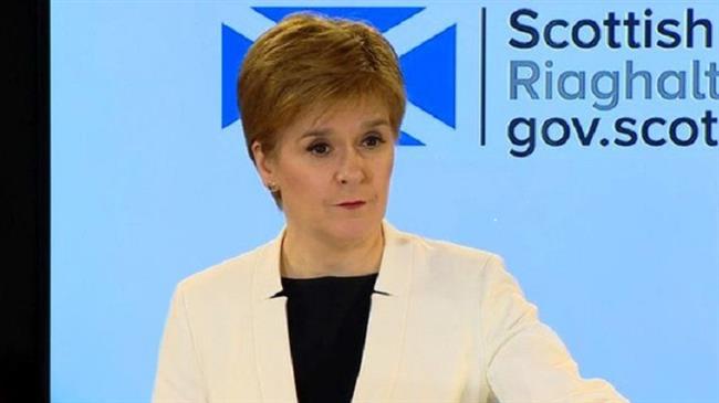 Sturgeon steps up to fill leadership vacuum on Coronavirus crisis 