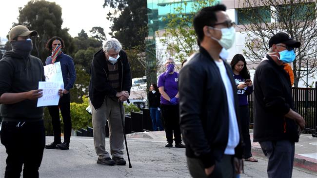 US coronavirus cases exceed 100,000, doctors decry scarcity of supplies 