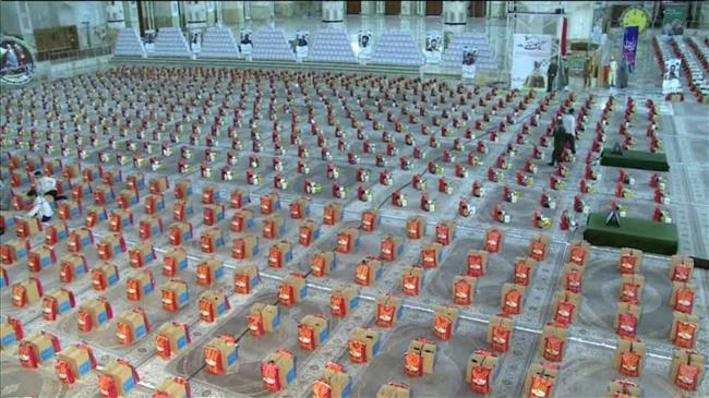 Iran's IRGC, Basij prepare Ramadan meals for needy