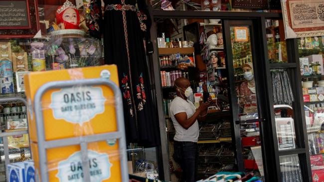 US trade deficit widens as exports fall to lowest level since 2009