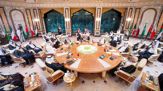Qatar distances itself from GCC call for UN to extend Iran embargo