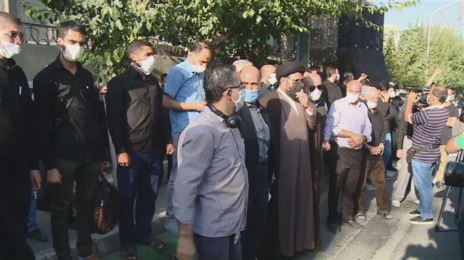 Iranians slam Charlie Hebdo's republication of Prophet's cartoons