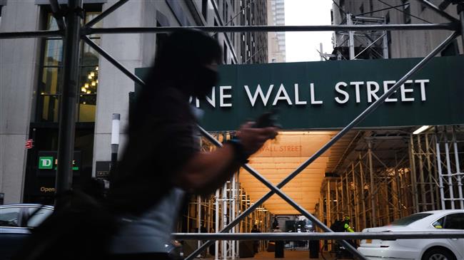 US trade deficit in August hits record high since 2006