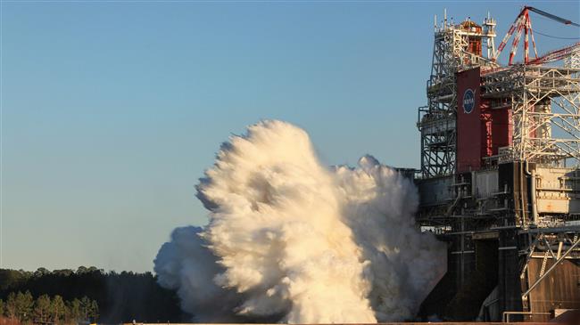 NASA 'hot fire' test of moon rocket system ends abruptly
