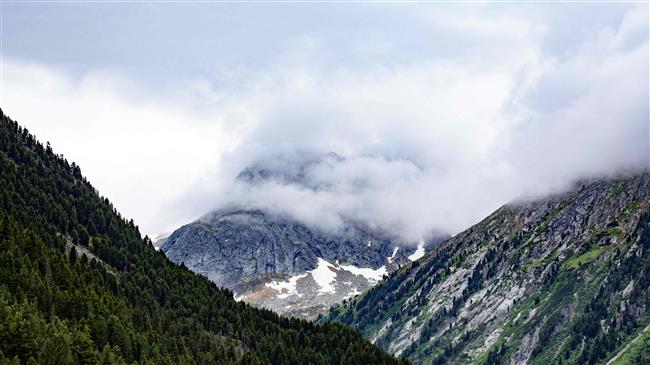 Climate change sees Swiss Alps add over 1,000 lakes: Study