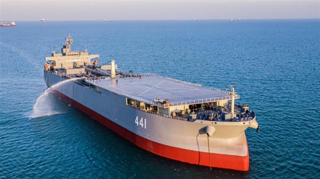 Flotte anti-US de l'Iran en Russie!