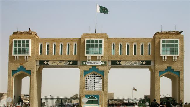 Pakistan reopens Afghan border crossing seized by Taliban militants